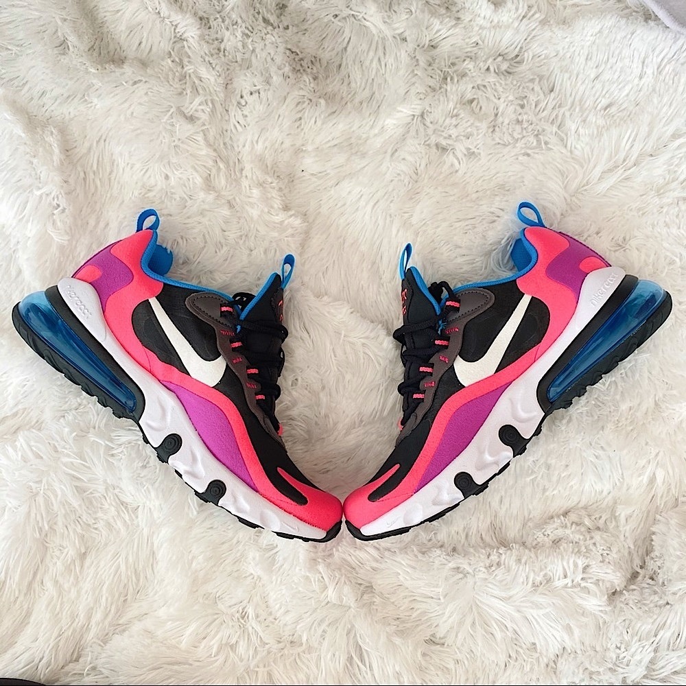 Nike Air Max React 270 Hyper Pink Sneakers - Picture 3 of 7